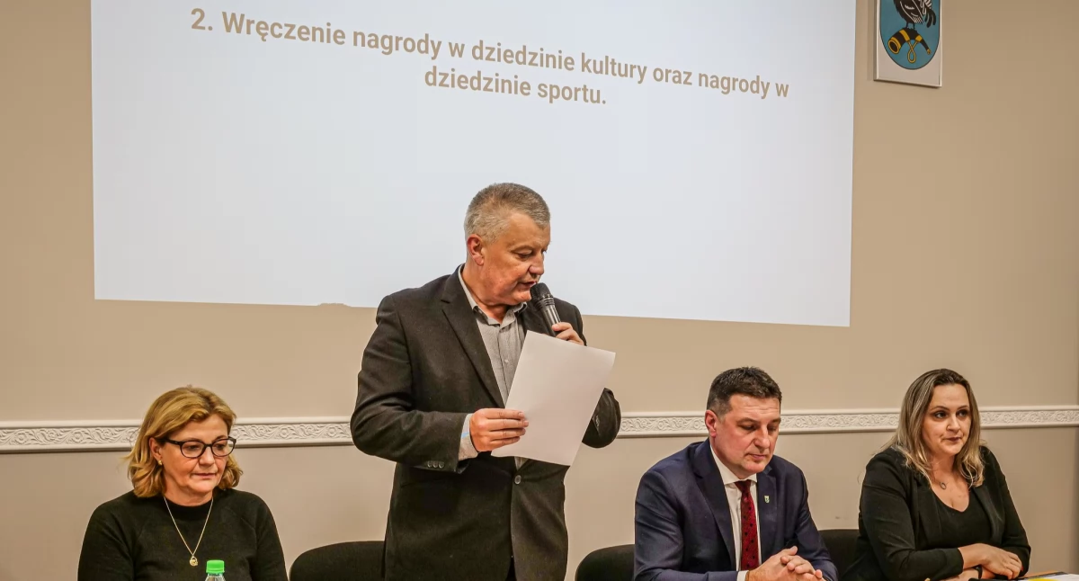 Mieszkańcy , Gmina Tokarnia Nagrody dziedzinie kultury sportu rozdane Zobaczcie zdobył gminnego Oskara - zdjęcie, fotografia