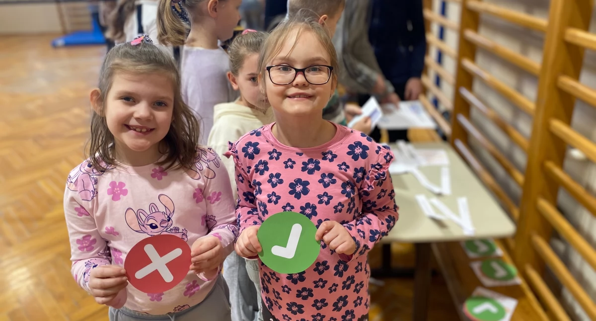 Edukacja szkoły, Szkoła Zasań Cyberbezpieczne zagadki warsztaty edukacja ekonomiczna bezpieczne finanse praktyce! - zdjęcie, fotografia