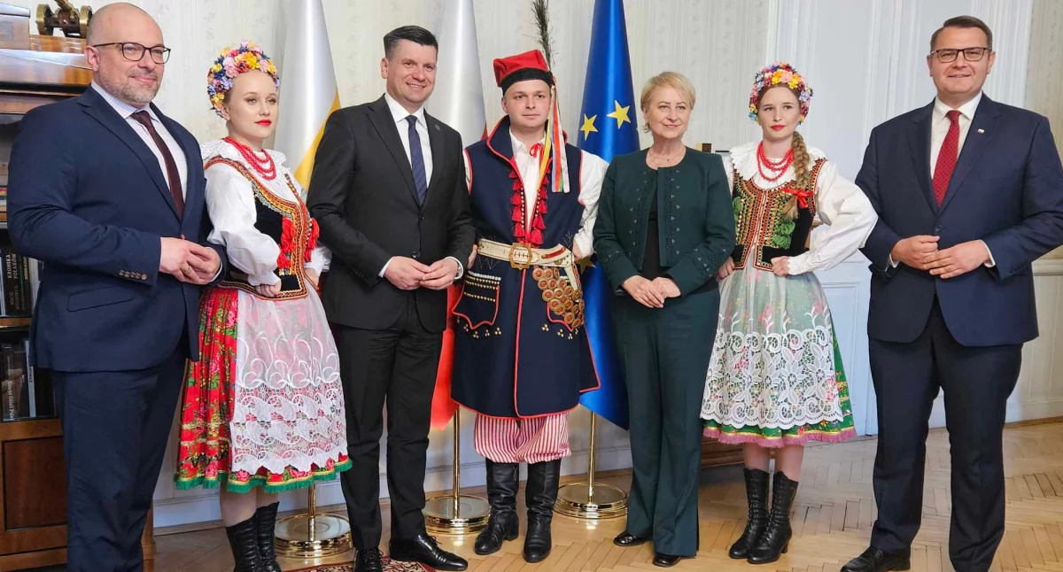Folklor i tradycja, Międzynarodowe Małopolskie Spotkania Folklorem konferencja zapowiadająca - zdjęcie, fotografia