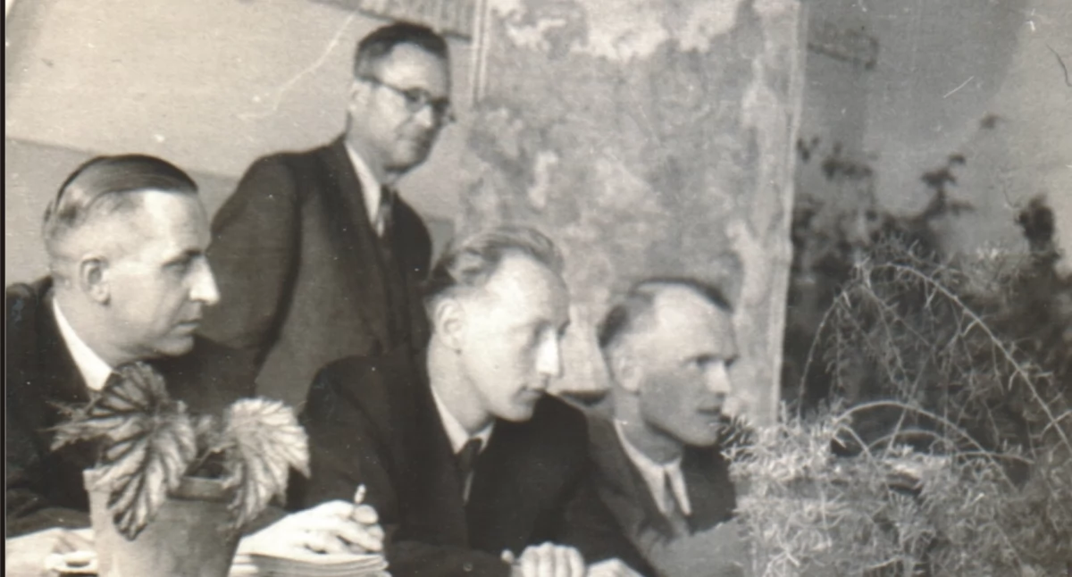 Perły Myślenic, Perły Myślenic ubiegłego wieku Egzamin maturalny Technikum Rachunkowości Myślenicach - zdjęcie, fotografia