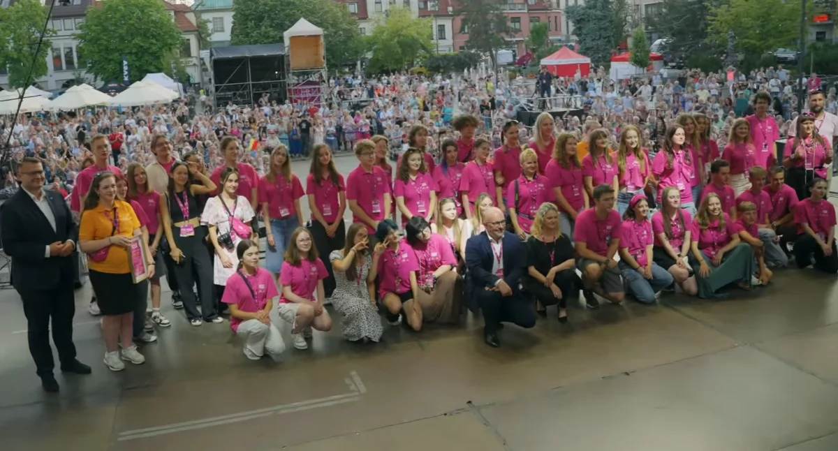 Foto- archiwum Myślenice iTV, wolontariusze Festiwalu 2025 