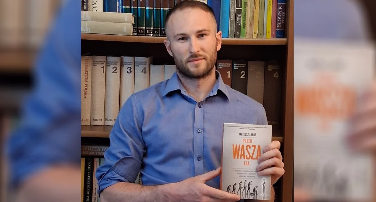 Mieszkańcy , Mateusz Łabuz Przed Waszą książka człowieku dzieje świecie którym granica między prawdziwe syntetyczne zaczyna rozmywać - zdjęcie, fotografia