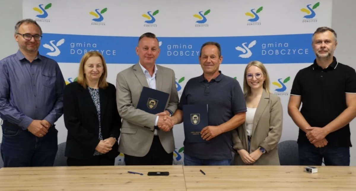 Inwestycje, Dobczyce inwestują fotowoltaikę Osiem instalacji blisko - zdjęcie, fotografia