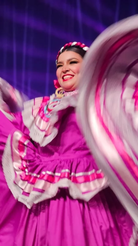 Festiwal Folkloru Myślenice- Koncert Pół Świata- na żywo ! 