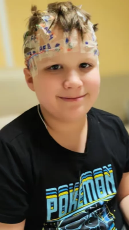 Kuba Chmaj - 11 latek z gminy Siepraw, zmaga się z rzadkim zespołem padaczkowym, który zbiera okrutne żniwo. Nadzieja na leczenie Kuby została wyceniona- każda wpłata ma znaczenie !