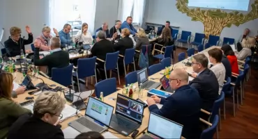 Myślenice. Budżet Gminy na 2025 rok przyjęty ! 