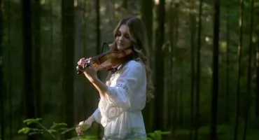 Sabina Burtan: instrument i głos pozwalają wyrazić to, na co często brakuje odpowiednich słów