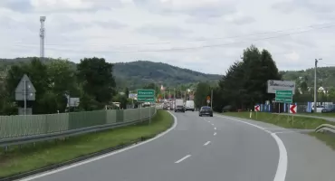 Aż 13 firm chce przygotować projekt nowych dróg lokalnych wzdłuż zakopianki między Krakowem a Myślenicami 