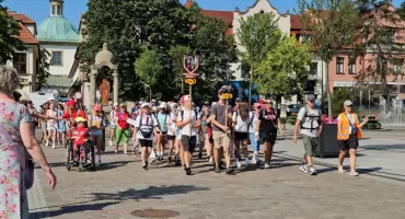 Z Myślenic na Jasną Górę. Pielgrzymi wyruszyli w kilkudniową drogę