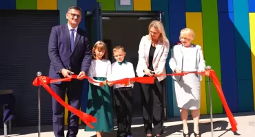 Nowy rok szkolny i nowe wnętrza szkoły w Krzywaczce. Budynek zyskał dodatkowe skrzydło a uczniowie dodatkowe przestrzenie 