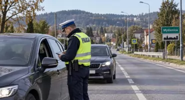 Bezpieczeństwo na drogach powiatu myślenickiego. Policjanci ujawnili szereg wykroczeń