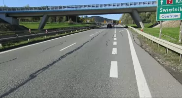 Od środy 16 września trwać będą prace związane z  remontem 660 m nawierzchni zakopianki w Myślenicach (od wiaduktu na Polankę po węzeł na ul. Sobieskiego)