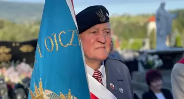 Pamięć przekazywana kolejnym pokoleniom. 82. rocznica pacyfikacji Wiśniowej i Lipnika [REPORTAŻ FILMOWY I GALERIA ZDJĘĆ]