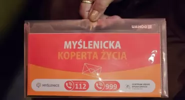 Myślenicka Koperta Życia – niewielka koperta, ale ważna sprawa. Jej zawartość może pomóc uratować życie